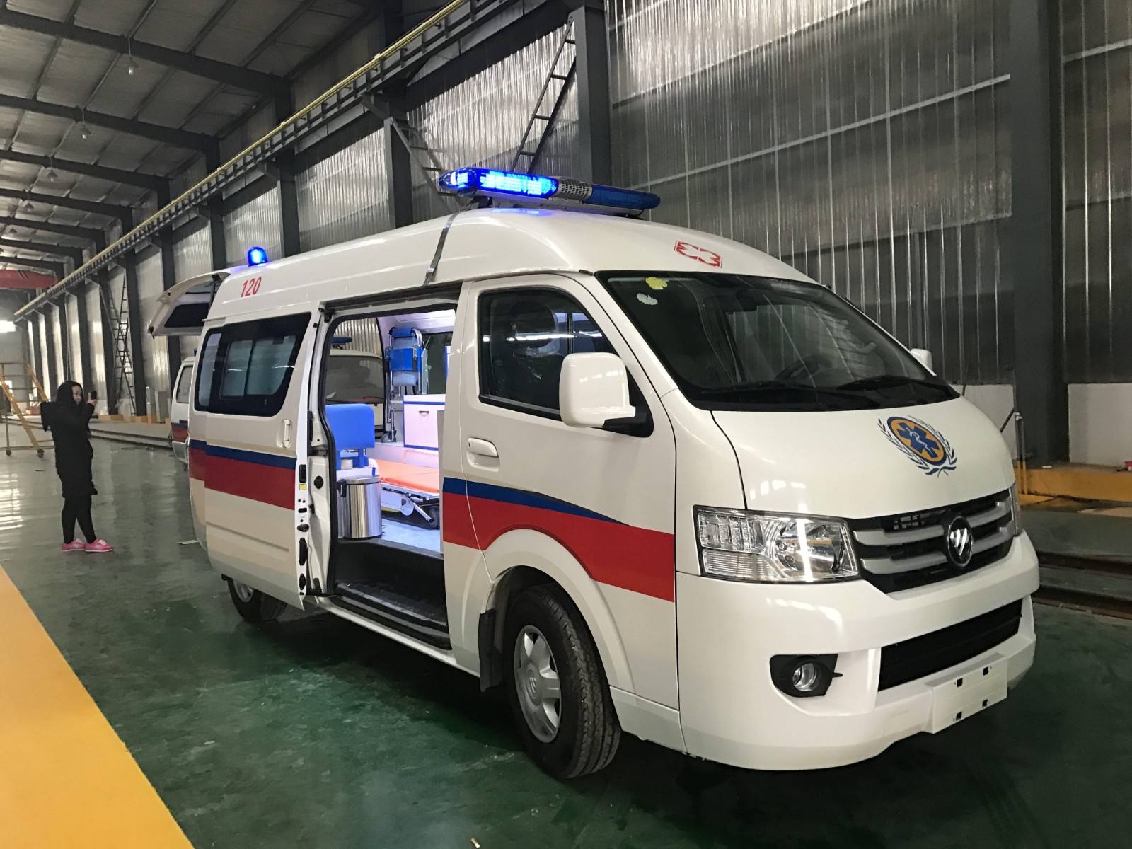 西峡县救护车转院